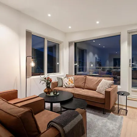 Arctic Luxury I Free Parking